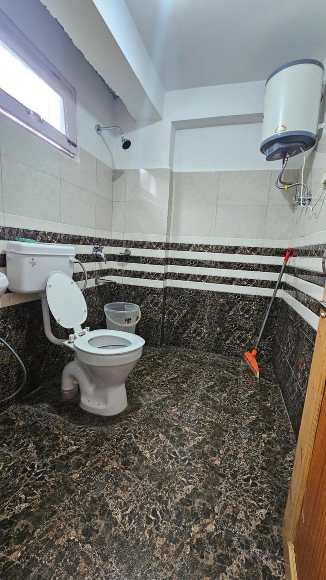 מנאלי Hotel English Rose, #Personal Parking, #Petfriendly, #Garden, #Bonfire Under The Stars מראה חיצוני תמונה