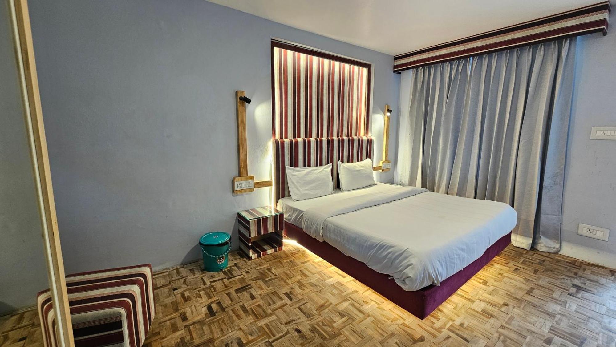 מנאלי Hotel English Rose, #Personal Parking, #Petfriendly, #Garden, #Bonfire Under The Stars מראה חיצוני תמונה